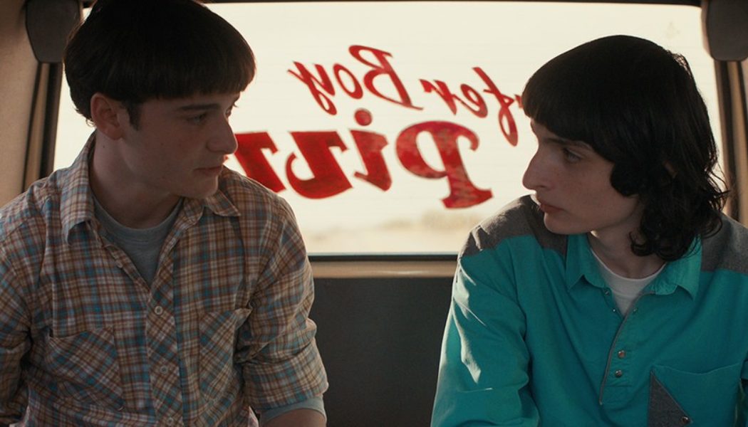 Noah Schnapp Confirms ‘Stranger Things’ Will Byers Is In Love With Mike