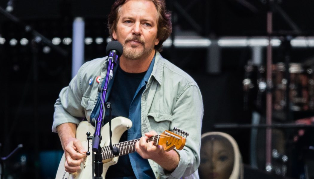 Pearl Jam Scraps Third Straight Show; Eddie Vedder ‘Still Without a Voice’