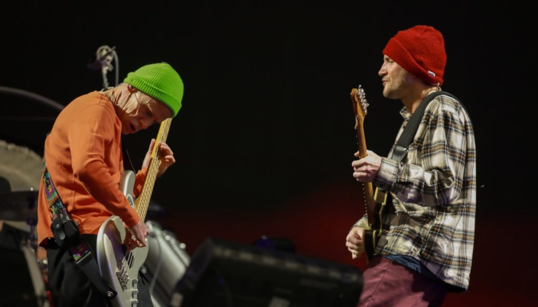 Red Hot Chili Peppers Make It Look Easy at US Tour Kickoff in Denver: Review