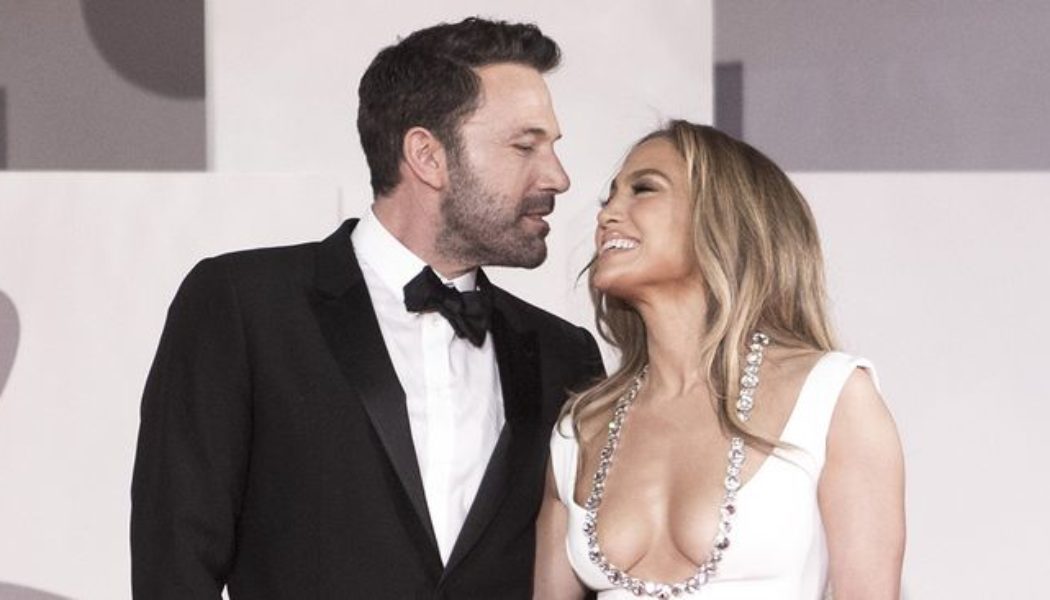 Surprise! J.Lo and Ben Affleck Are Married—See Her Low-Key, Pretty Wedding Dress