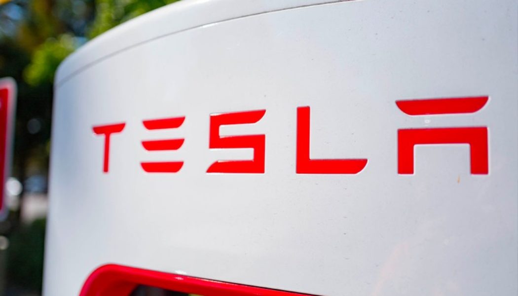 Tesla Earnings in Profits Decline Quarterly