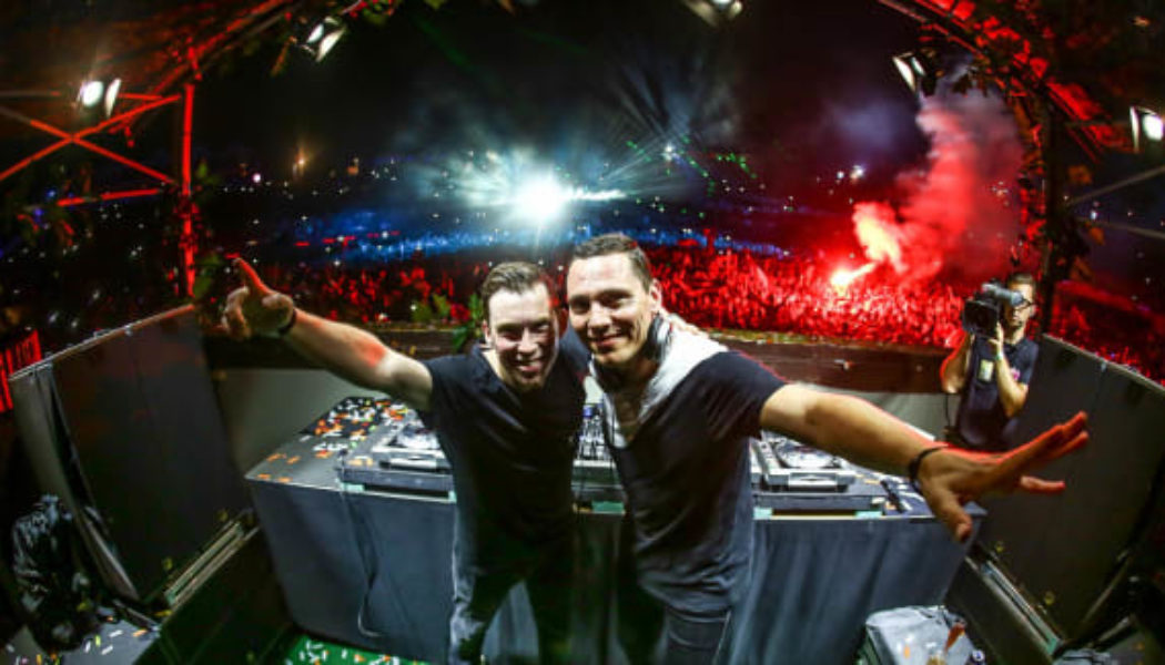 Watch Tiësto Bring Out Hardwell for Surprise DJ Set In the Netherlands