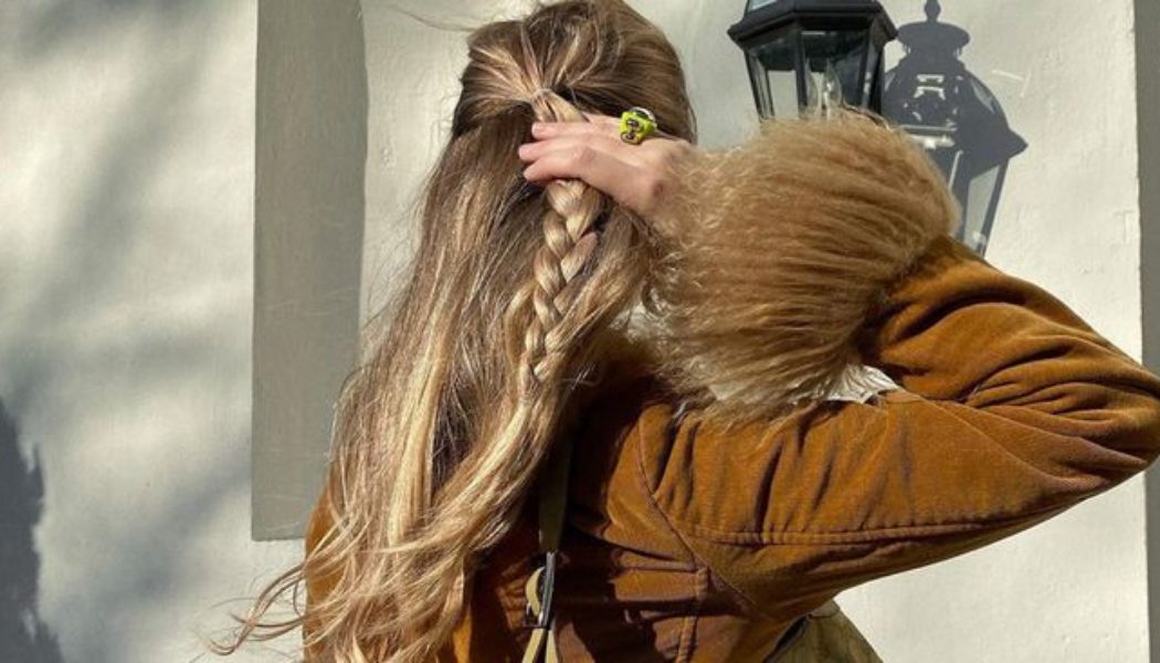 30 Easy Hairstyles for Long Hair That Require Zero Effort