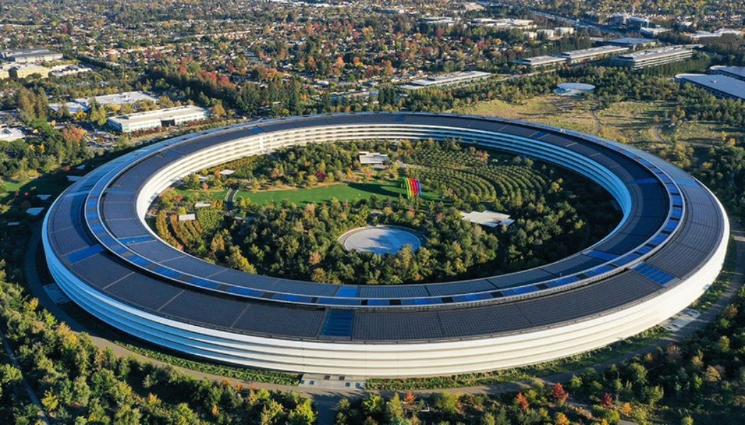 Apple Introduces Hybrid Work Model for Employees