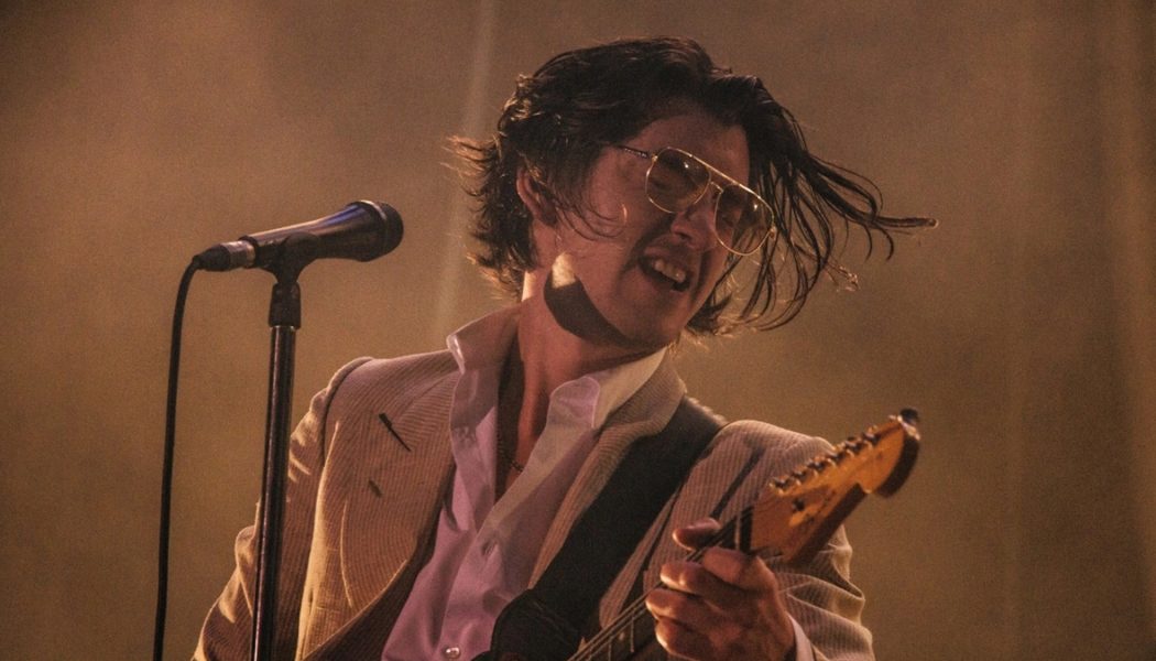 Arctic Monkeys Play First Show Since 2019 in Istanbul: Video + Setlist