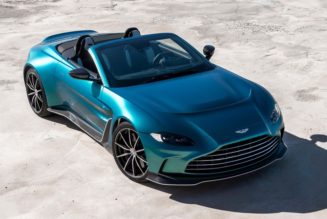 Aston Martin’s New Vantage Roadster Packs a 690HP Twin-Turbo V12