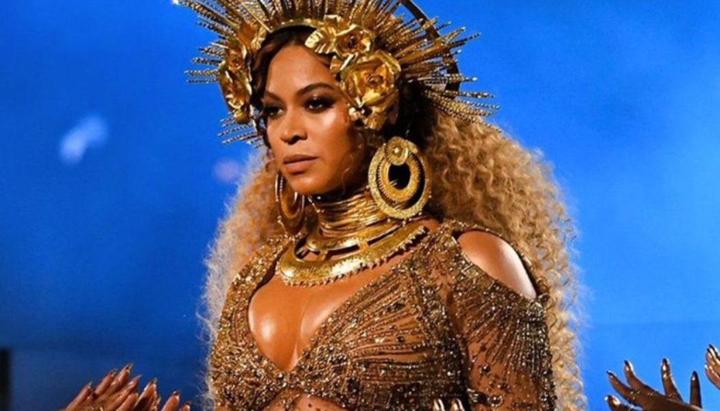 Beyoncé’s ‘RENAISSANCE’ Debuts at No. 1 as 2022’s Biggest Opening Week by a Woman