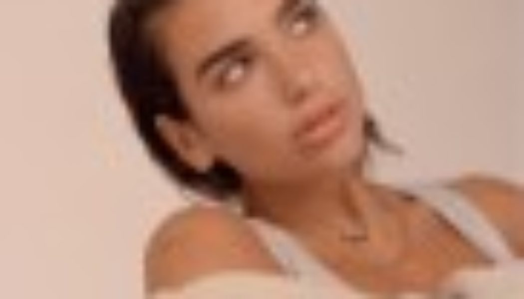 Dua Lipa Sets Intimate Theater Show In Melbourne