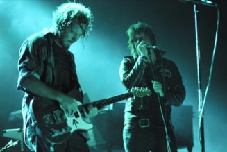 Eddie Vedder Joins The Strokes for “Juicebox” in Seattle: Watch