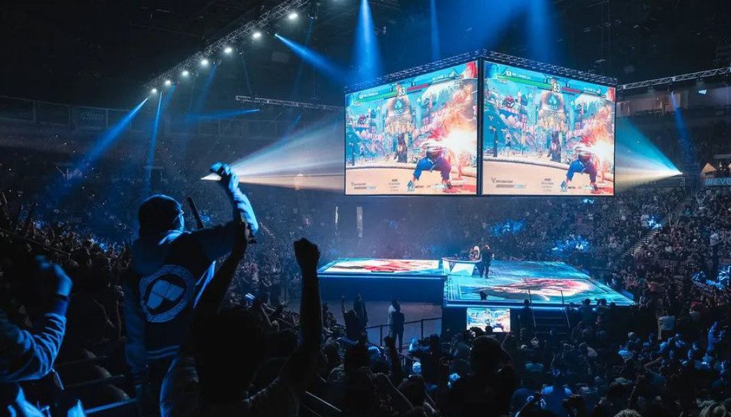 How to follow EVO 2022, the most exciting fight game tournament