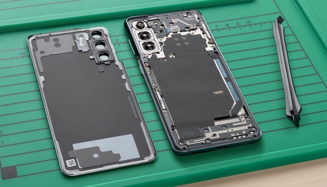 iFixit and Samsung are now selling repair parts for some Galaxy devices