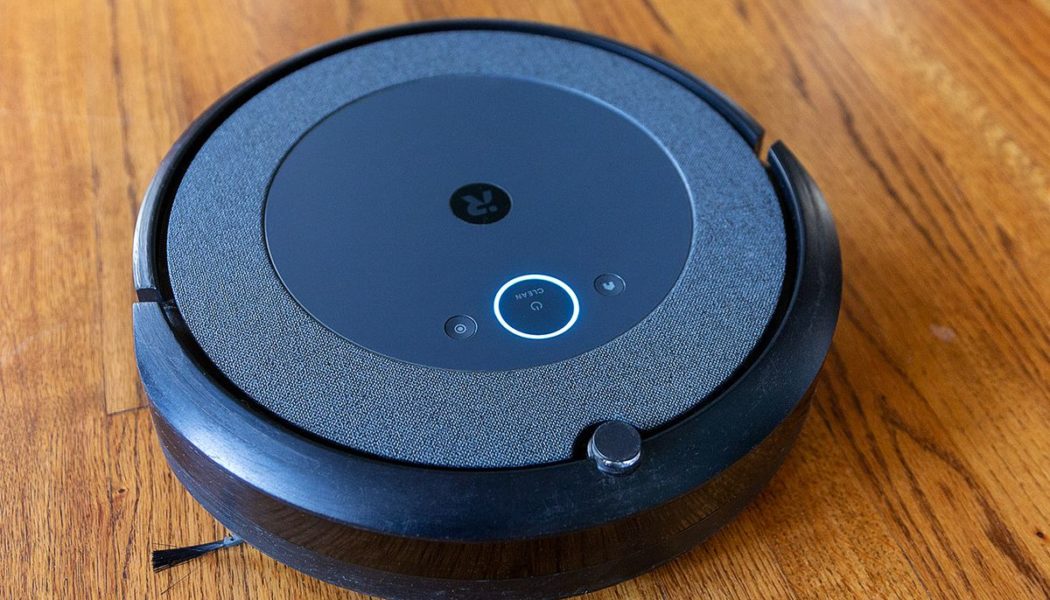 iRobot’s excellent Roomba i3 EVO is available refurbished for $170 off today