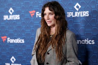 Kesha Says Dr. Luke Has ‘Obstructed’ Defamation Case, Wants to ‘Get This Ordeal Behind Her’