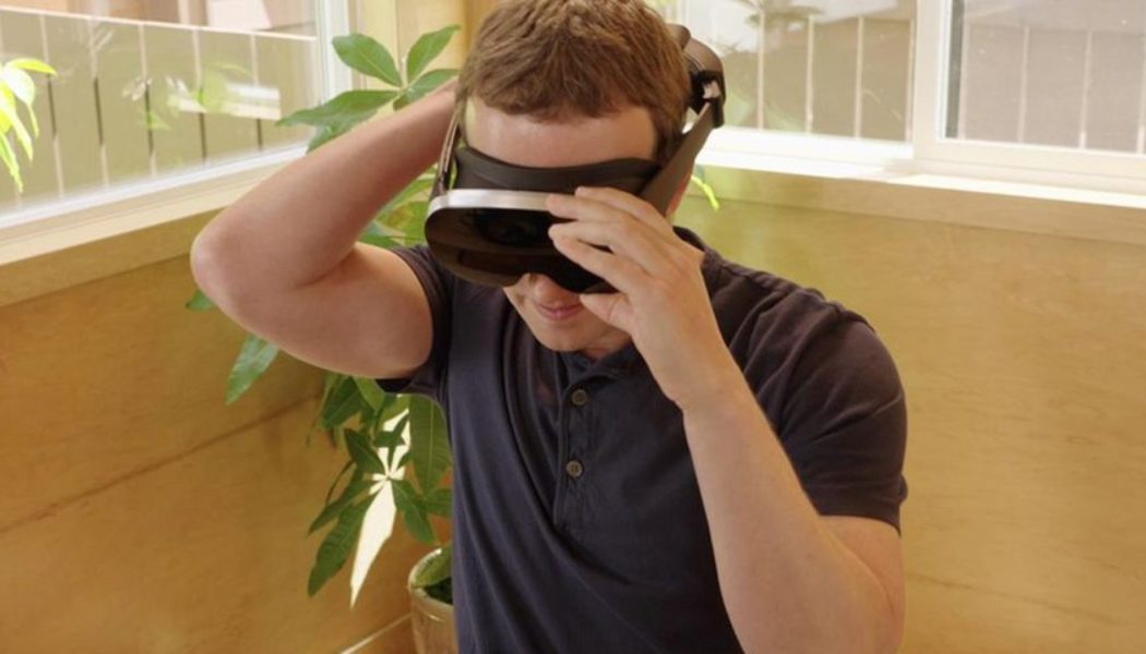 Mark Zuckerberg Says Meta Will Debut a New VR Headset This Fall