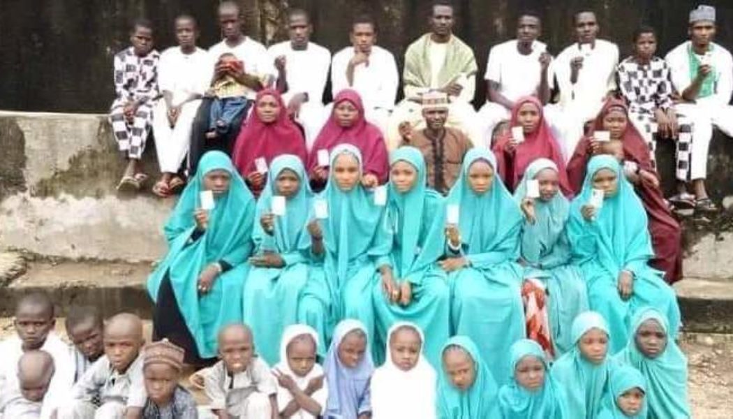 PHOTOS: Man With 34 Children, Four Wives Promises Block Votes For Atiku