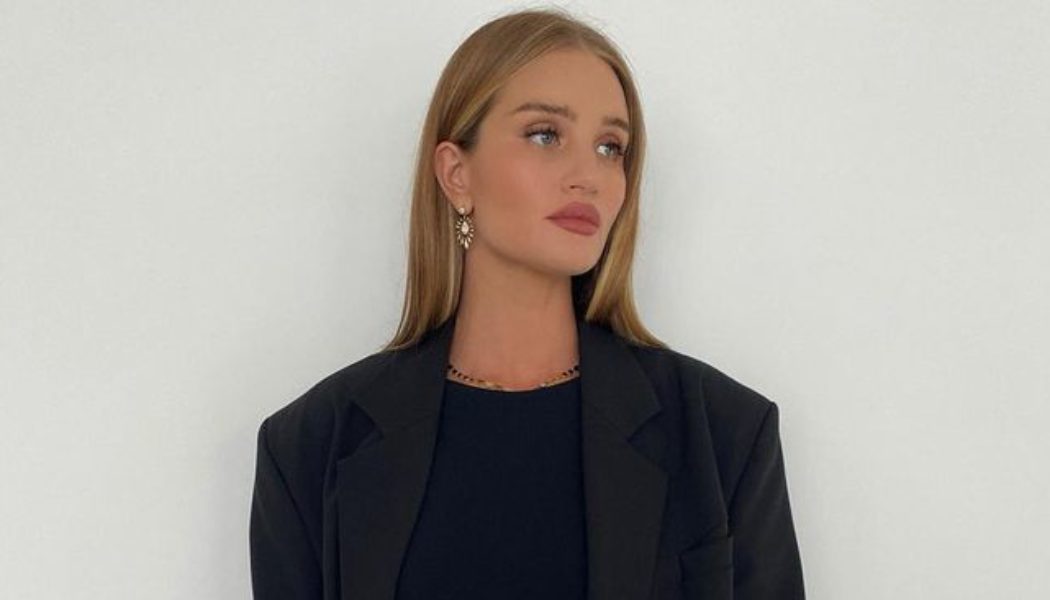 Rosie HW’s Autumn Capsule Consists of These 8 Easy Basics