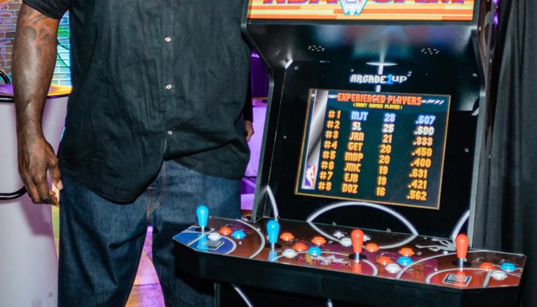 Shaquille O’Neal and Arcade1Up Team Up for ‘NBA JAM: Shaq Edition’ Arcade Machine