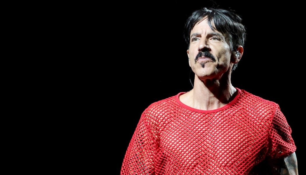 VMAs 2022: Red Hot Chili Peppers to Perform and Receive Global Icon Award