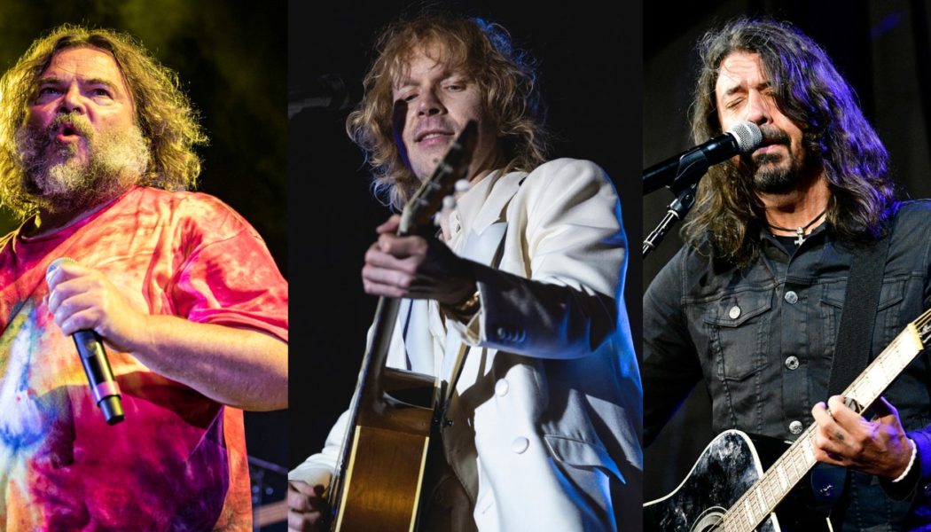 Watch Tenacious D, Beck, and Dave Grohl Cover “Summer Breeze” at Los Angeles Benefit Show