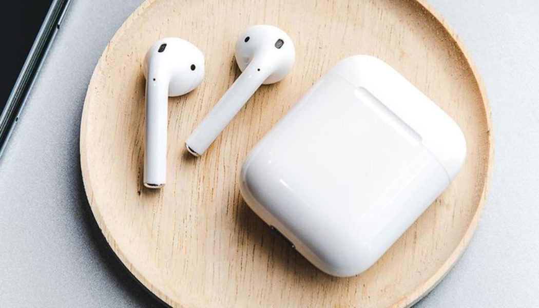 Apple Reportedly Unveiling Second-Generation AirPods Pro at “Far Out” September Event