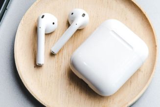 Apple Reportedly Unveiling Second-Generation AirPods Pro at “Far Out” September Event