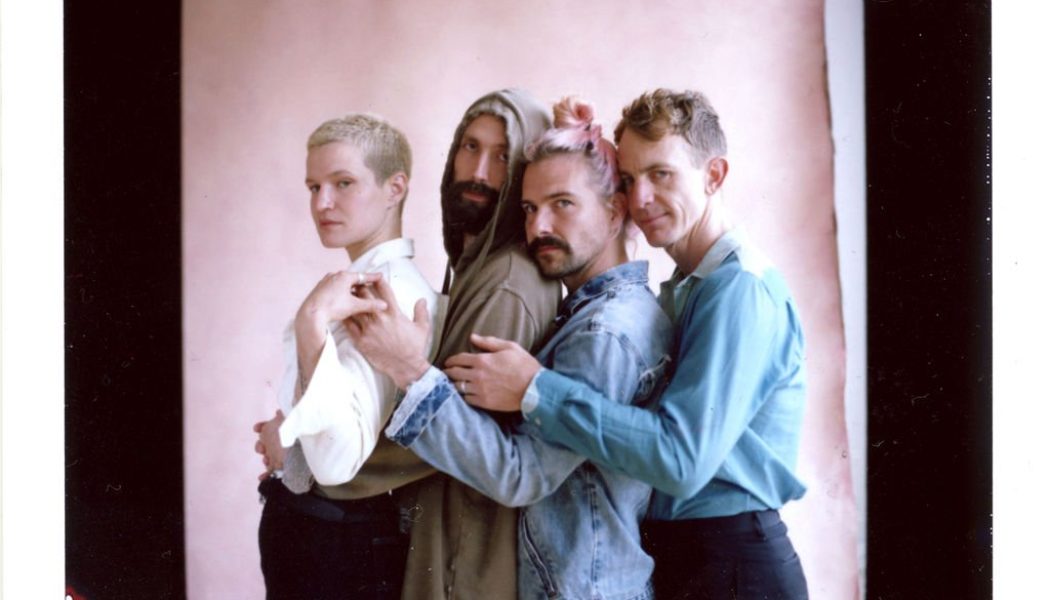 Big Thief Unveils 2023 Tour Dates