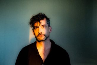 Bonobo’s New Single Features the Sounds of an Influential Ghanaian Composer: Listen to “ATK”