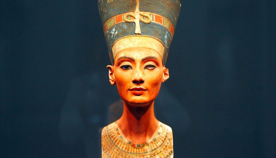 Egyptian Archaeologist Claims to Have Found the Mummy of Queen Nefertiti