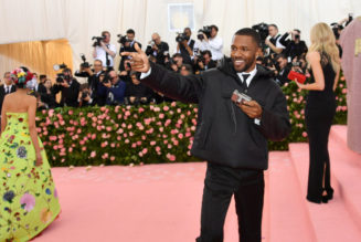 Frank Ocean Cleared His Instagram Account, Fans Speculate New Album On The Way