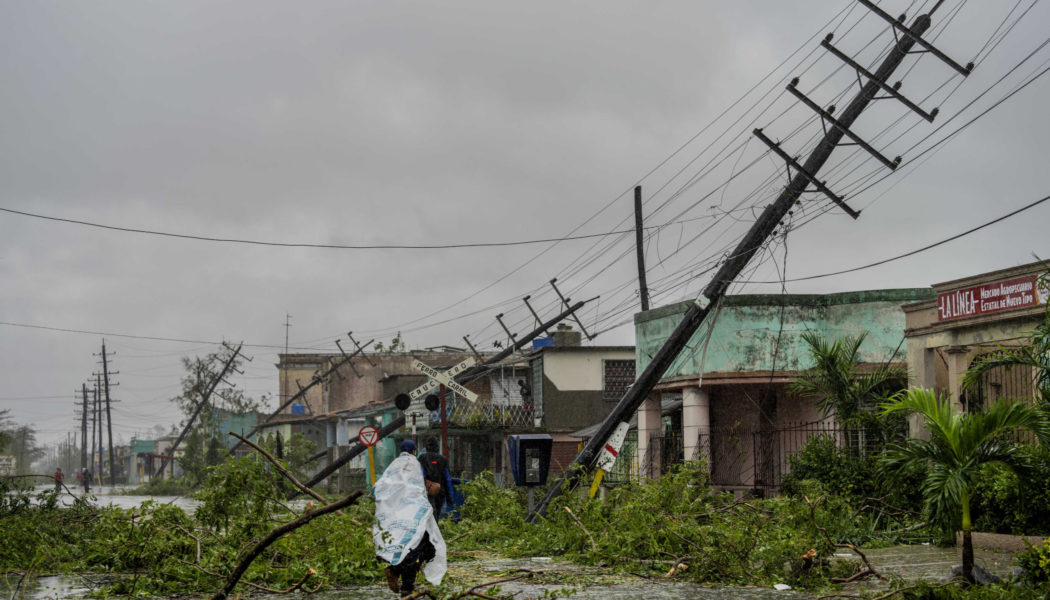 Hurricane Ian knocks out power in Cuba