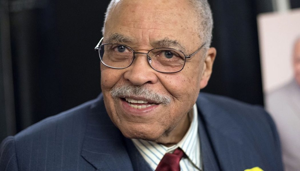 James Earl Jones Reportedly Signed Over Rights of Darth Vader’s Voice to AI Company