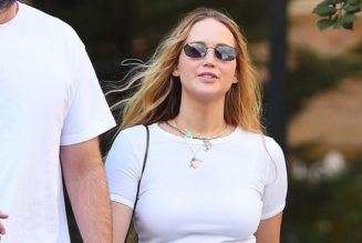 Jennifer Lawrence Wore the It Flats Fellow New Yorker Zoë Kravitz Also Swears By