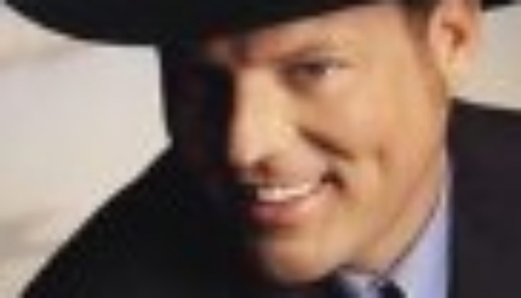 John Michael Montgomery Recovering After ‘Serious’ Tour Bus Accident