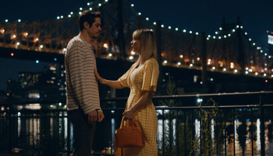 Kaley Cuoco and Pete Davidson Charm in the Time Loop Rom-Com Meet Cute: Review