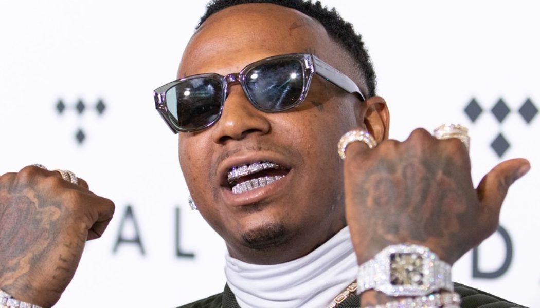 Moneybagg Yo Flexes His Lavish Lifestyle New Track “Blow”