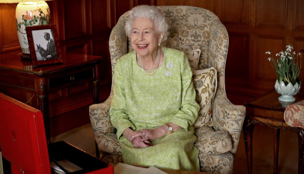 Paul McCartney, The Rolling Stones, Elton John, More Pay Tribute to Queen Elizabeth, Who Has Died at 96