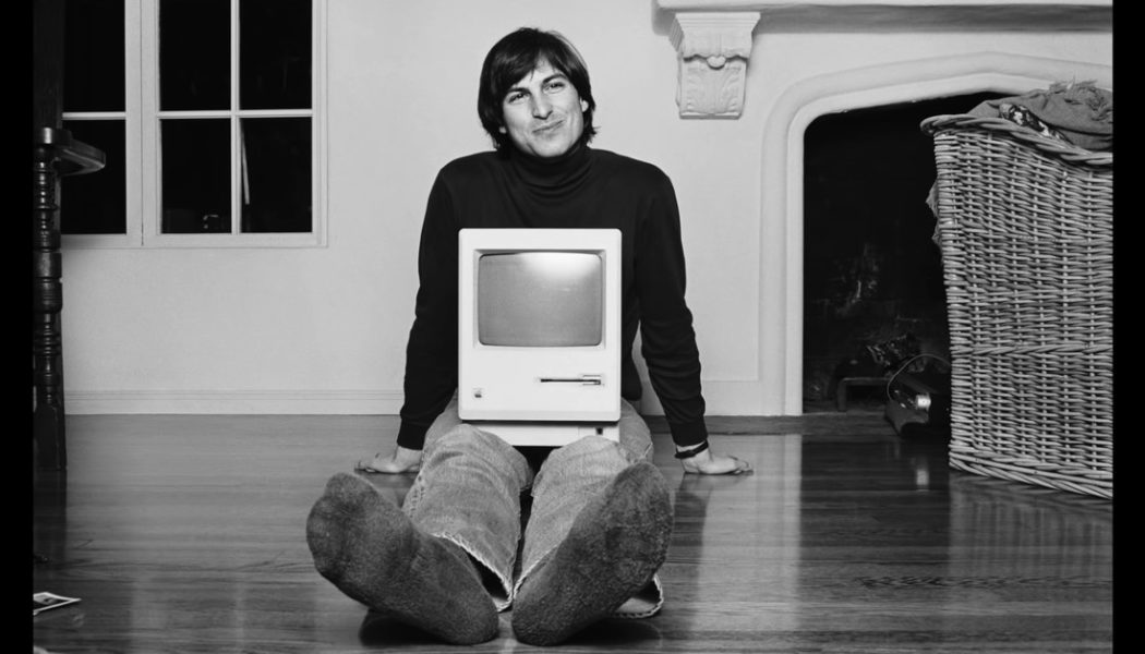 Steve Jobs’ friends and family just launched an archive to celebrate his life