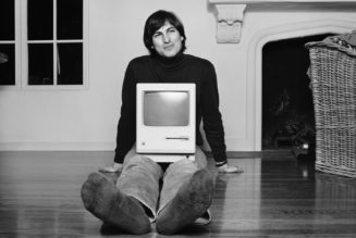 Steve Jobs’ friends and family just launched an archive to celebrate his life