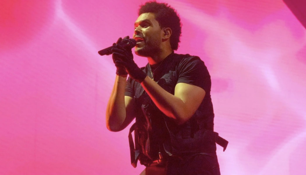 “This Is Killing Me”: The Weeknd Cuts Short Los Angeles Concert After Losing Voice