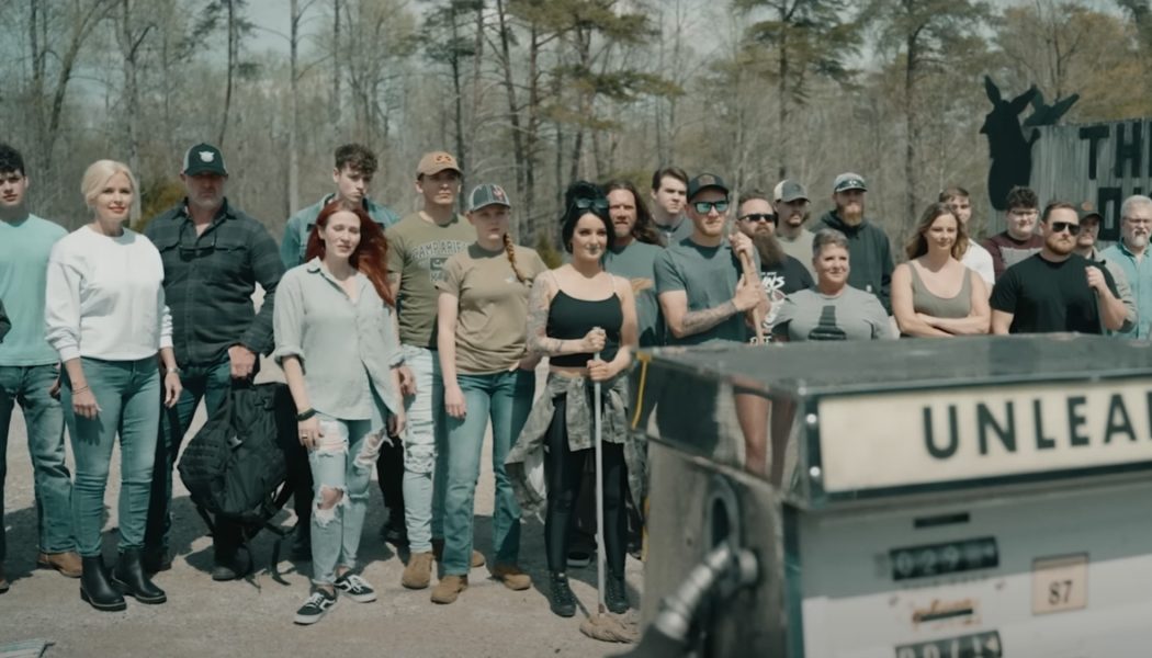 White People Save the Day in Kid Rock’s New Video for “Never Quit”: Watch