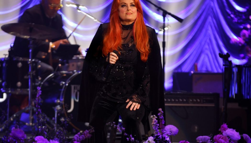 Wynonna Judd Says She and Sister Ashley ‘Are So United Right Now’ While Opening Up About Mother’s Passing