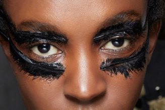 21 Scary Yet Chic Halloween Makeup Looks I’m Saving Right Now