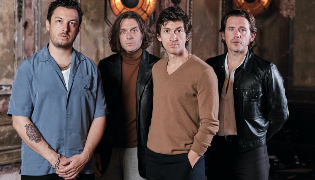 Arctic Monkeys Steer The Car to UK TV Circuit: Watch