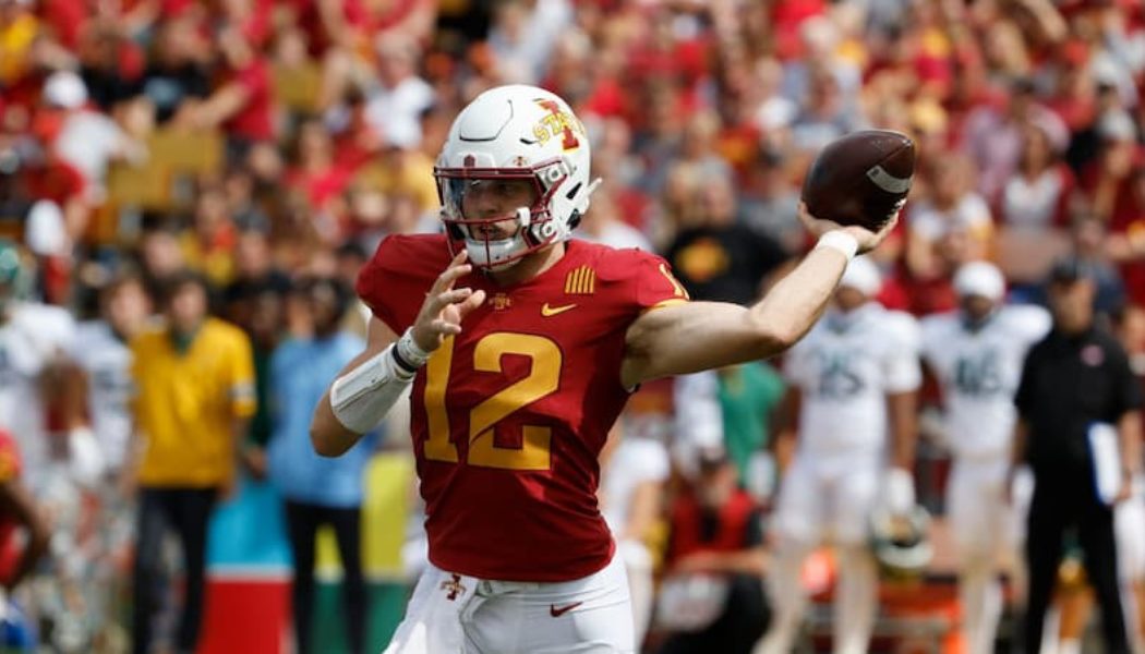 Best Early NCAA Betting Picks For Week 7: Back Iowa State ATS vs Texas 