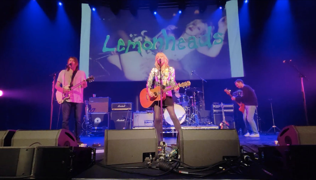 Courtney Love Joins The Lemonheads to Perform “Into Your Arms” in London: Watch