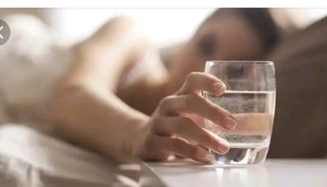 For Men: 2 Positive Effects of Drinking a Glass of Water Immediately After Sex