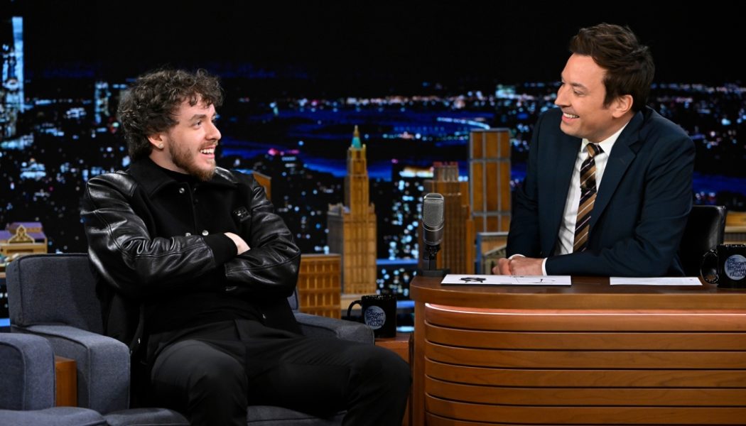 Jack Harlow Co-Hosts ‘Tonight Show,’Talks Freestyling in Car With His Mom, Sinks Michael Myers Head in Game