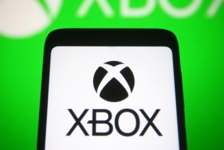 Microsoft Plans To Build Xbox Its Own Mobile Gaming Platform and Store