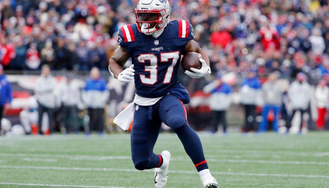 New England Patriots Backfield Gets Thinner Due to Injury