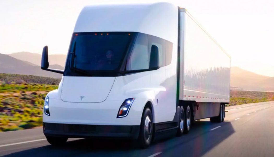 Tesla To Deliver First Semi Trucks to Pepsi This December